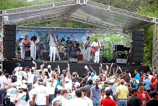 medio-ambiente-celebra-dia-juventud1