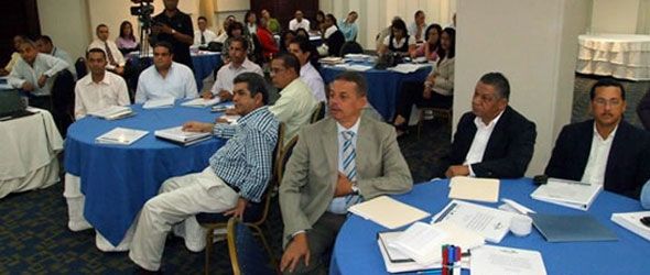 reglamentos-sistema-nacional-ambiental Validan propuesta de reglamentos para el Sistema Nacional de Autorizaciones Ambientales