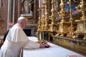 EL PAPA FRANCISCO ACUDE A REZAR A LA BASÍLICA SANTA MARÍA LA MAYOR DE ROMA