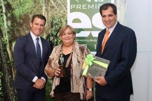 mmedamb recibe premio