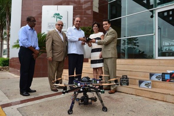 Medio Ambiente incorpora syn drones de alta generación para ampliar el sistema de vigilancia en parques y áreas protegidas del país