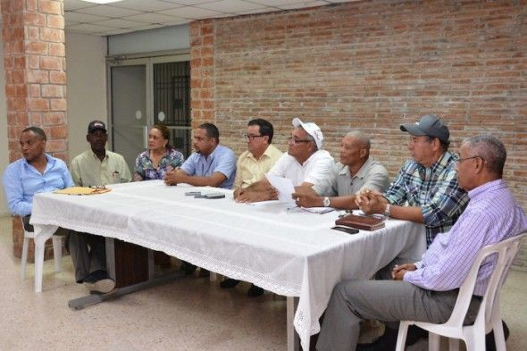 Comité Pro Rescate del Agua denuncia INDRHI incumple trabajos de canales de riego en Peravia y San Cristóbal