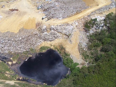 89% de los vertederos están cerca de acuíferos