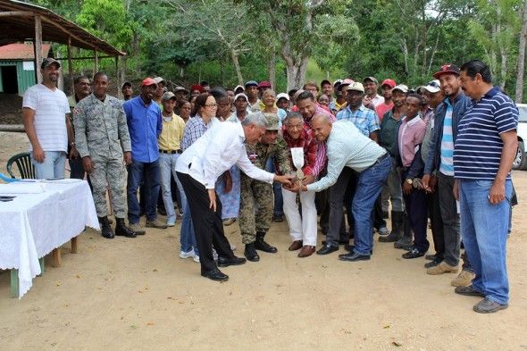 Medio Ambiente inicia la construcción de un vivero forestal que producirá más de 1 millón de plantas al año